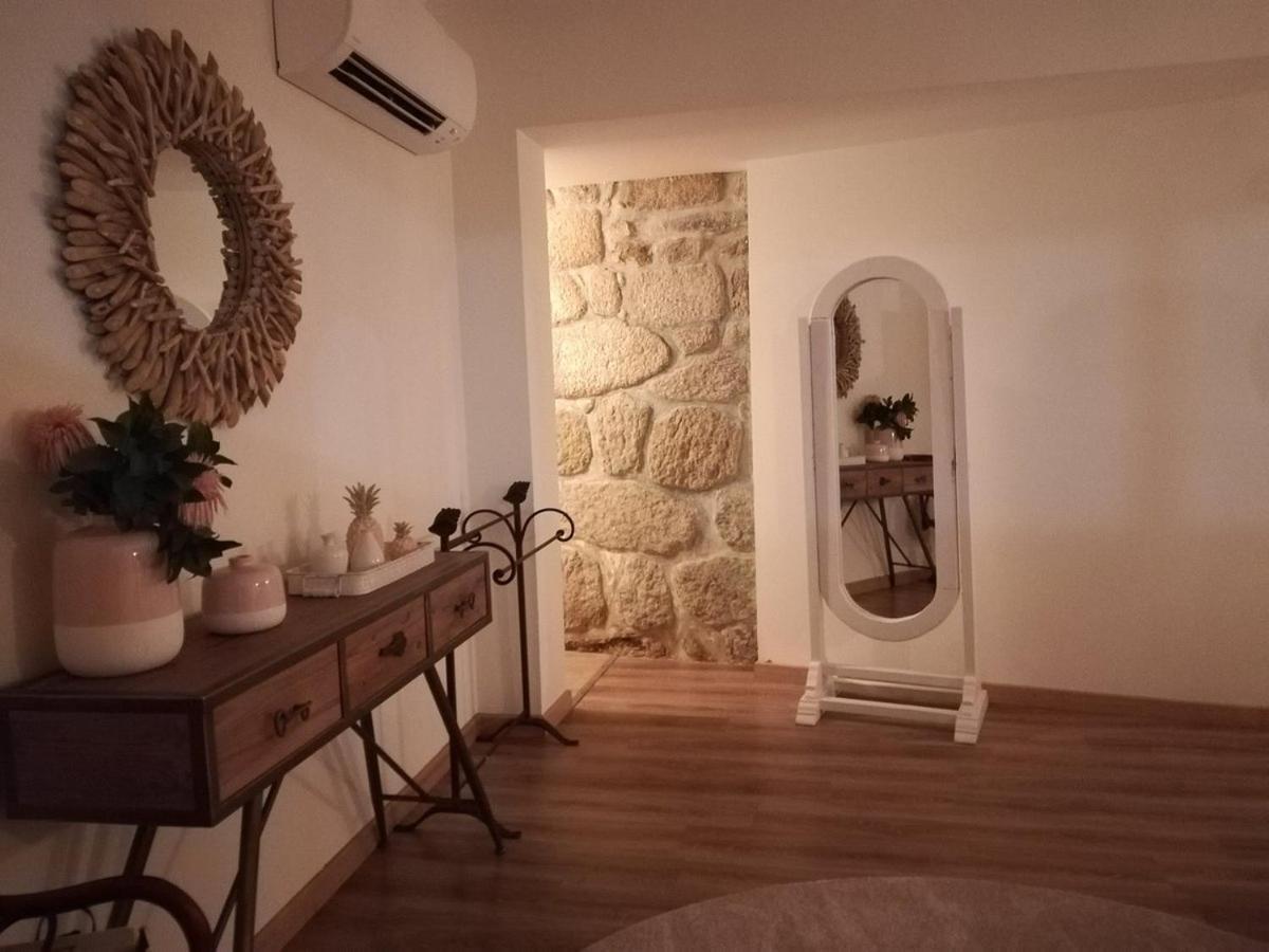 Bed and Breakfast Casa Aldeia Da Lapa Sernancelhe Esterno foto